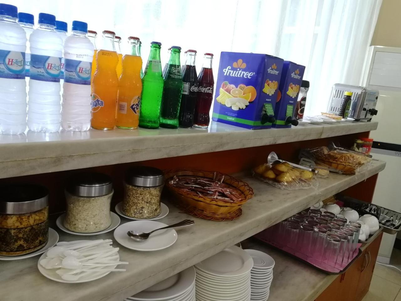 利文斯顿东方天鹅酒店 外观 照片